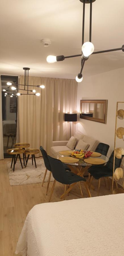 Golden Studio - Private Parking Dubrovnik Exterior photo